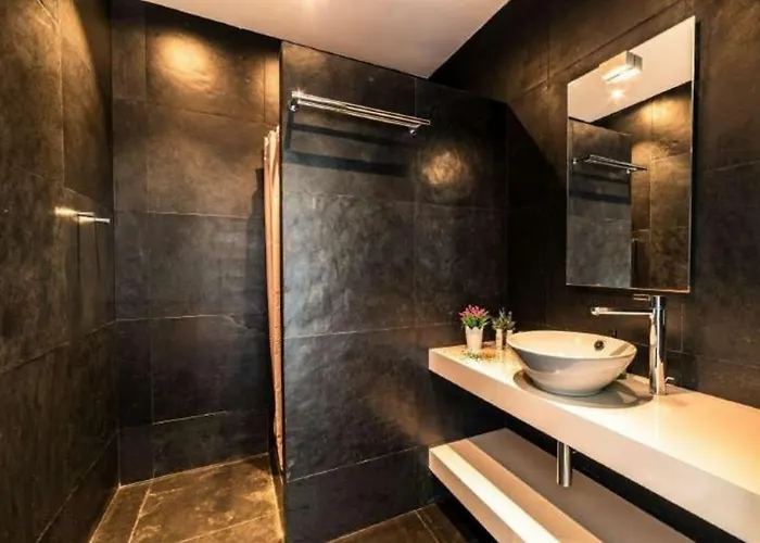 Villa La Perla Villa *