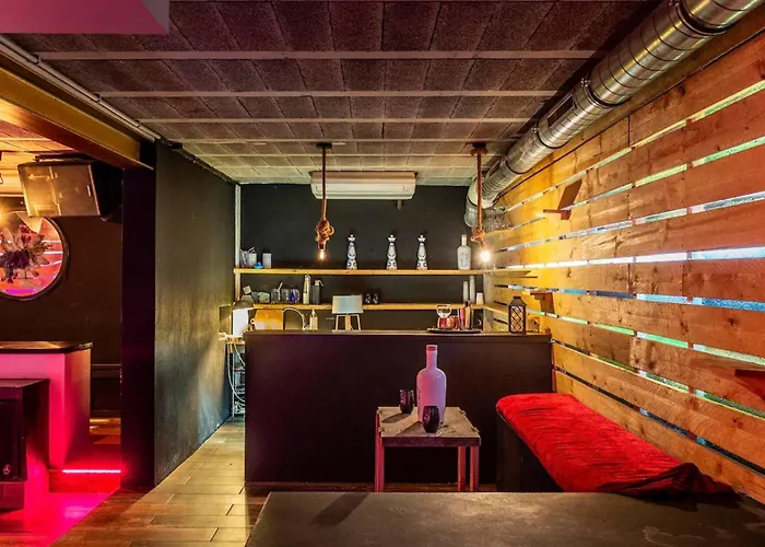 Villa La Perla Villa *