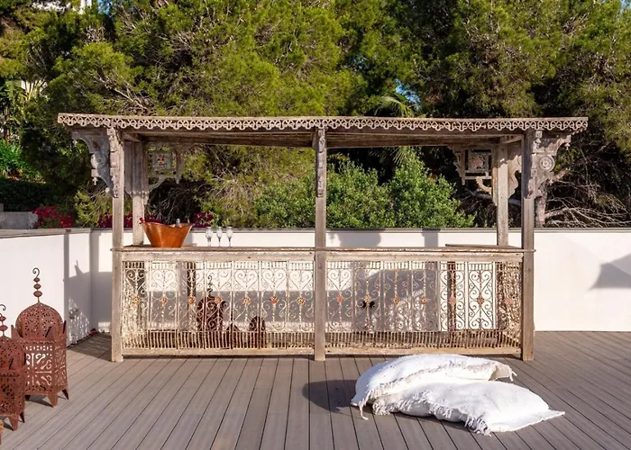 Villa La Perla Villa *