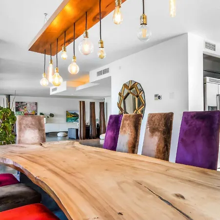 ヴィラ La Perla De Ibiza